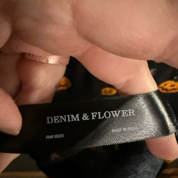 Denim & Flower Ricky Singh Black Halloween Pumpkin Button Up Shirt Men's Small - Picture 10 of 10